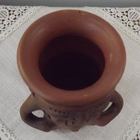 Vintage Anatomically Correct Tribal Clay Pottery Vase - Picture 5 of 8